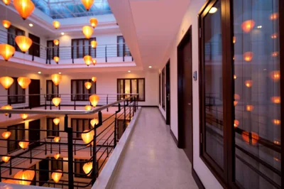 Vien Dong Hotel - Near Bui Vien Walking Street – 照片 7